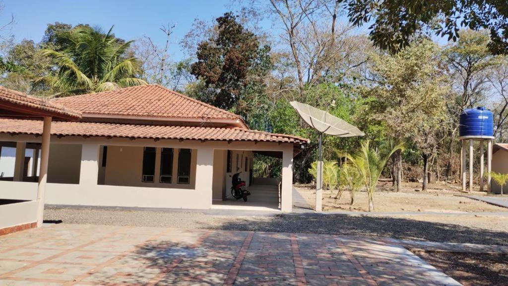 Hotel E Pousada 3 Irmaos Coxim Exterior foto